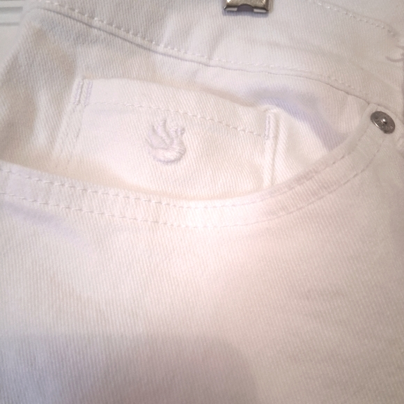 Gloria Vanderbilt High Rise 5 Pocket "Swan" Capri Jeans. Size 18 Plus Size - Picture 7 of 9